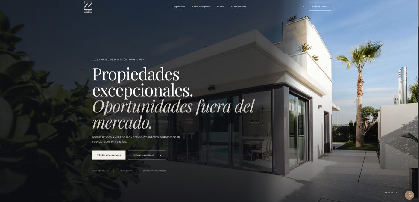 Portada de la web de Real Estate Investment Club: sobre la fotografía de una villa, el titular «Propiedades excepcionales. Oportunidades fuera del mercado.», un botón para solicitar acceso privado y otro para explorar propiedades.